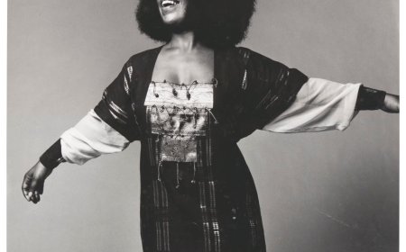 Roberta Flack’s Biggest Hits Return To The Charts Following Her Grammy Tribute