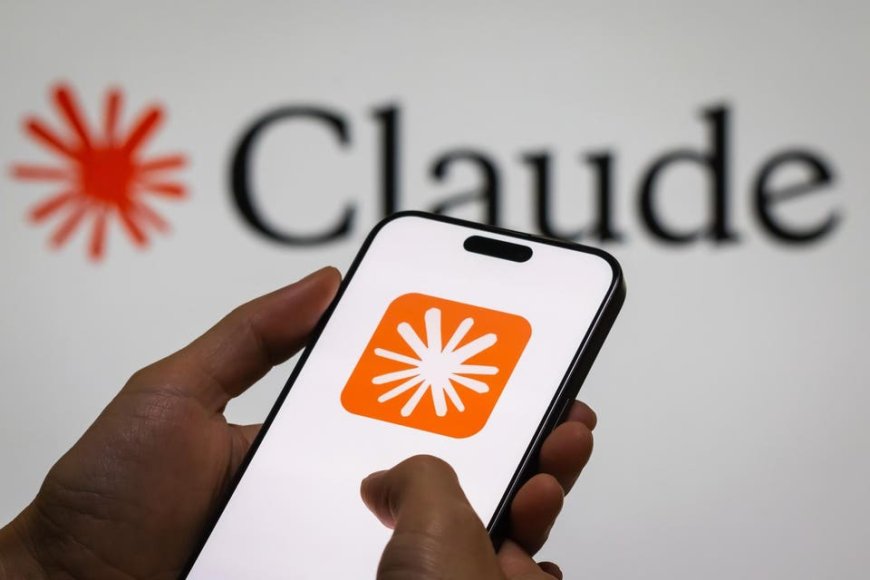 Claude Outage Reports Briefly Surge—Users Report Issues With Chat Function