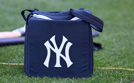 Yankees’ 25-Year-Old Outfield Prospect Leaves MLB Shortly After Cut